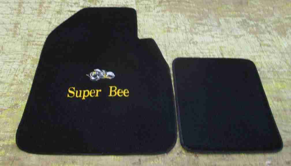 1968-70 Dodge Superbee Mat Set Black With Bee Logo